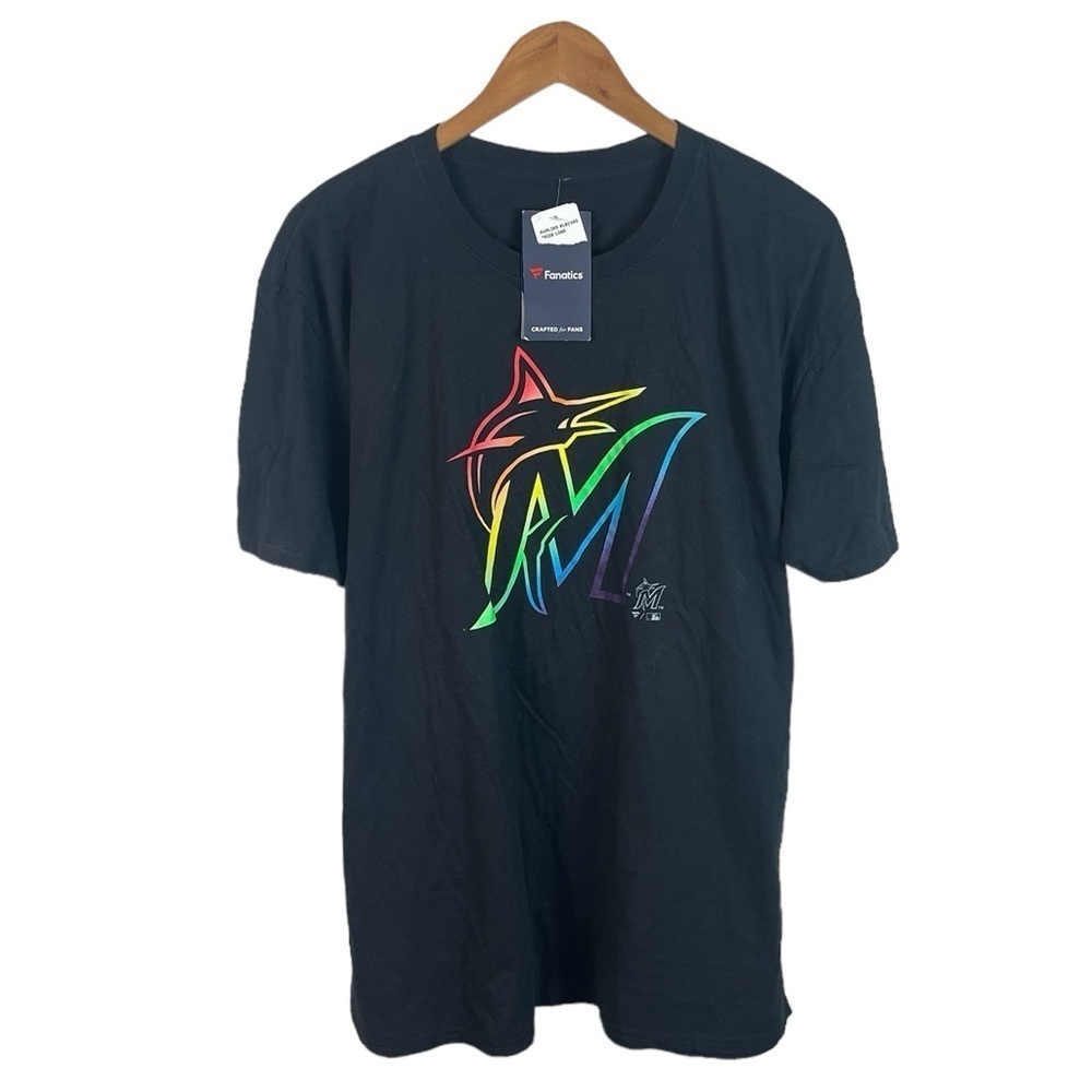 TS505 NWT Fanatics Miami Marlins MLB Baseball Pride T Shirt XL